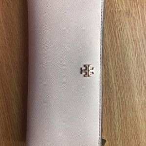 Tory Burch light pink wallet
